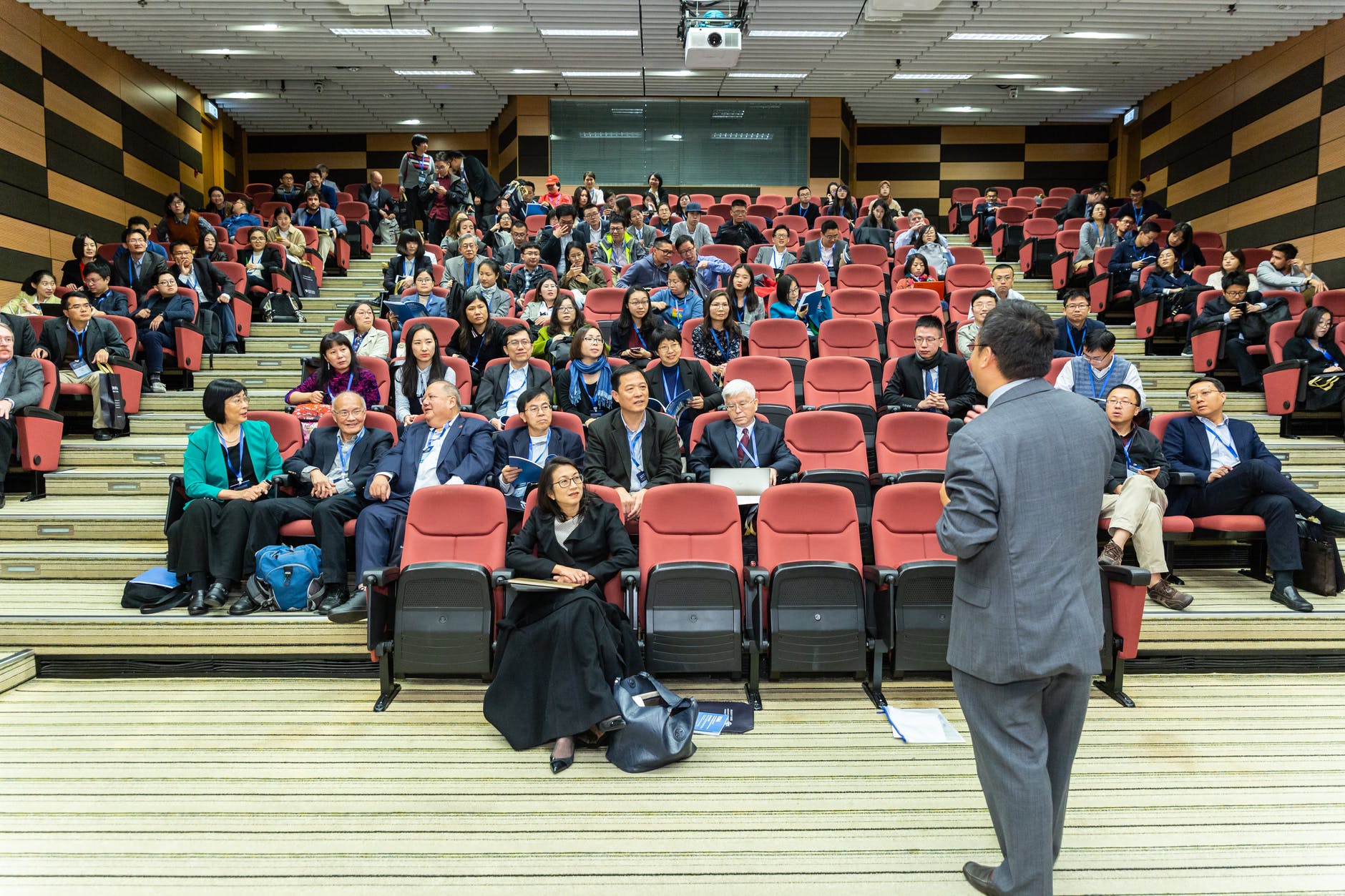 Lecturer Vs Professor What s The Difference Through Education